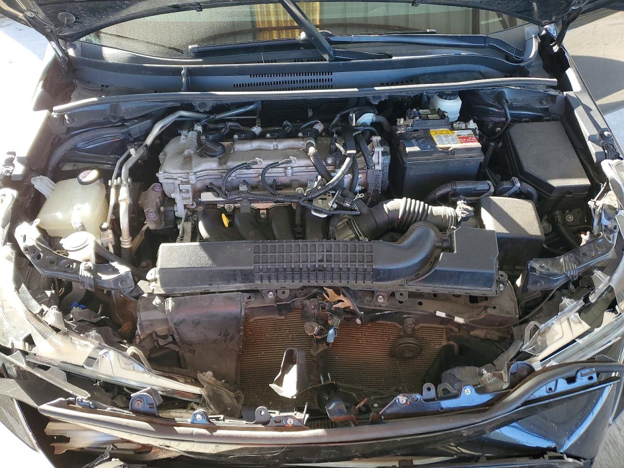 2021 TOYOTA COROLLA LE photo 11