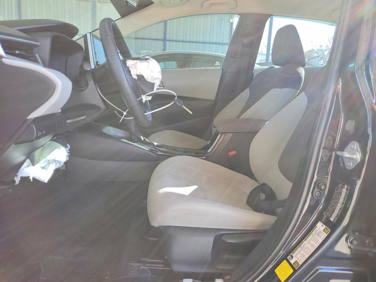 2021 TOYOTA COROLLA LE photo 7