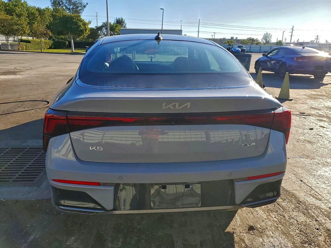 2025 KIA K5 GT LINE photo 6
