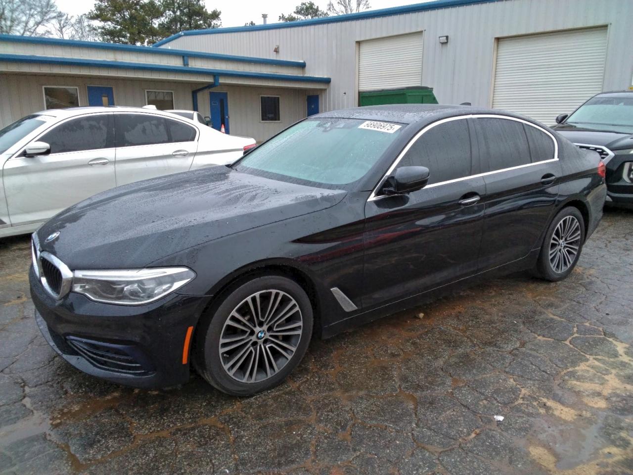 2020 BMW 530