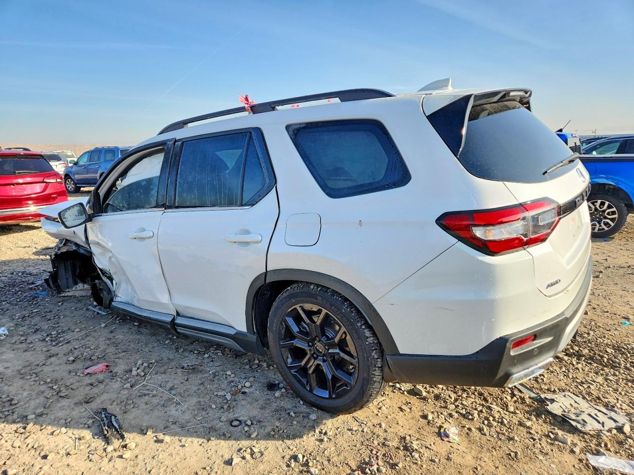 2025 HONDA PILOT ELITE photo 2