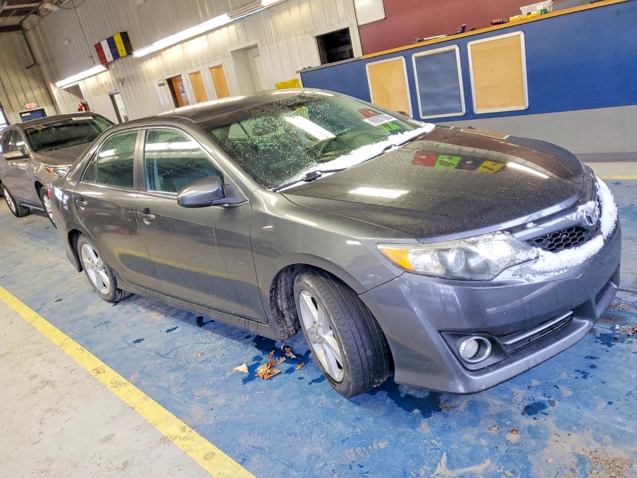 2012 TOYOTA CAMRY BASE photo 7