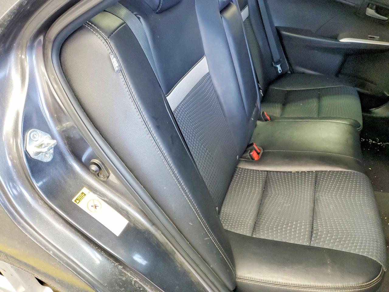 2012 TOYOTA CAMRY BASE photo 19