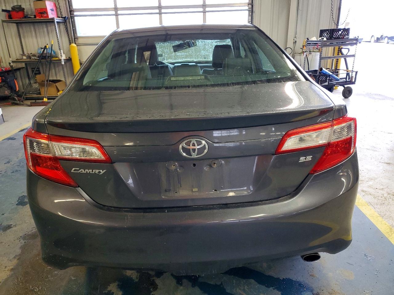 2012 TOYOTA CAMRY BASE photo 11