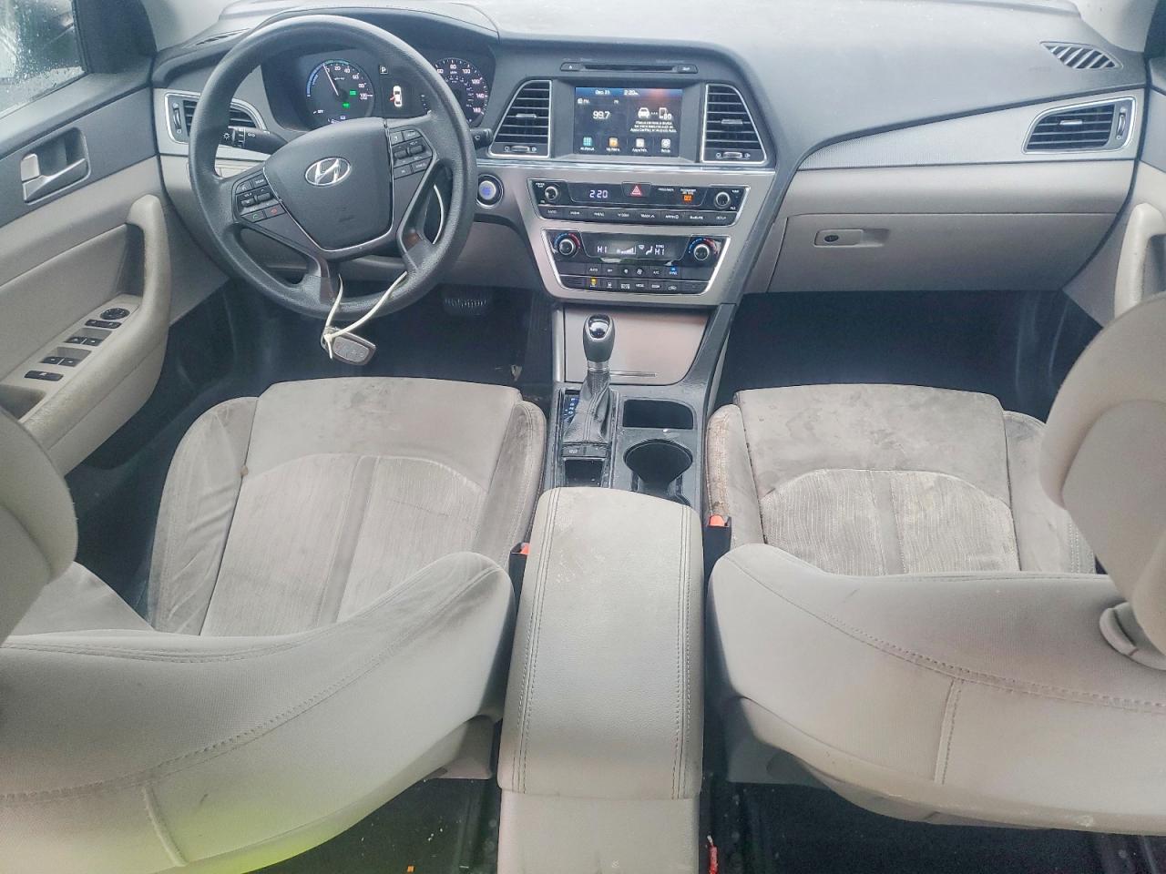 2017 HYUNDAI SONATA HYBRID photo 15