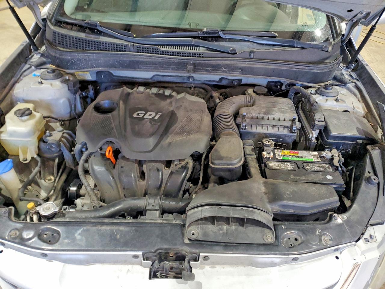 2012 HYUNDAI SONATA GLS photo 11
