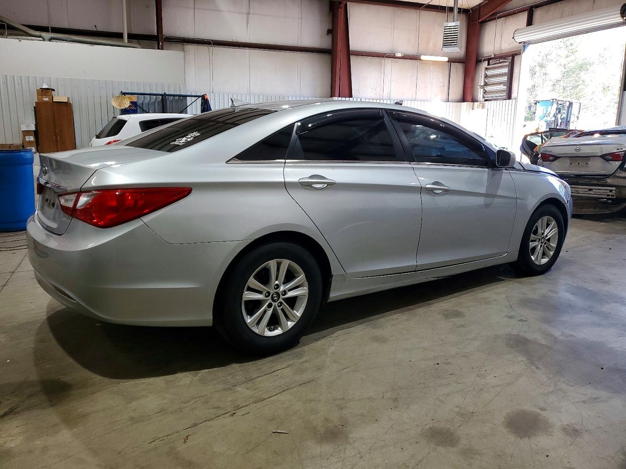 2012 HYUNDAI SONATA GLS photo 3