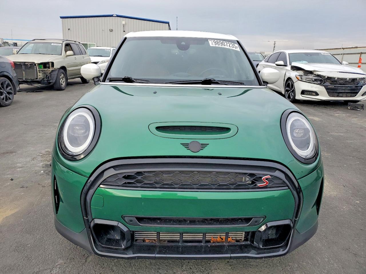 2024 MINI COOPER S photo 5