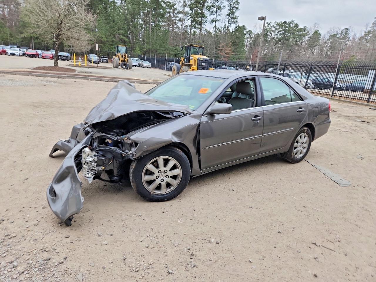 2004 TOYOTA CAMRY