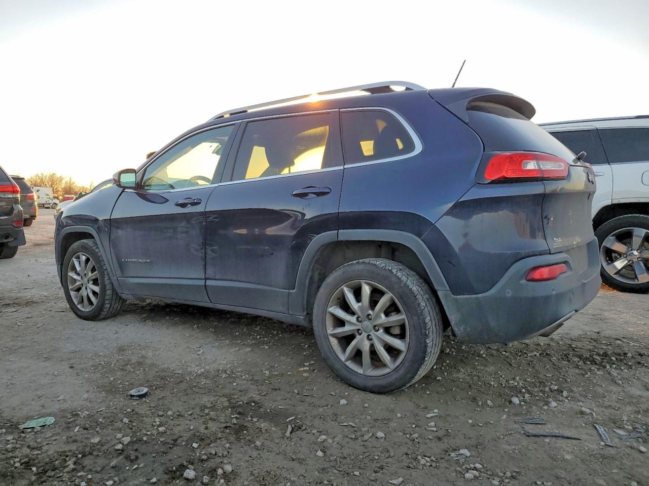 2014 JEEP CHEROKEE LIMITED photo 3