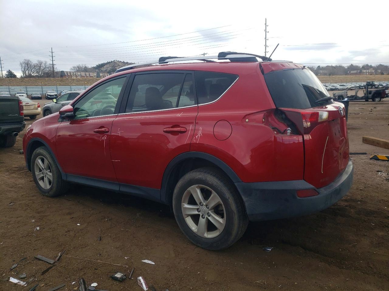 2013 TOYOTA RAV4 XLE photo 2