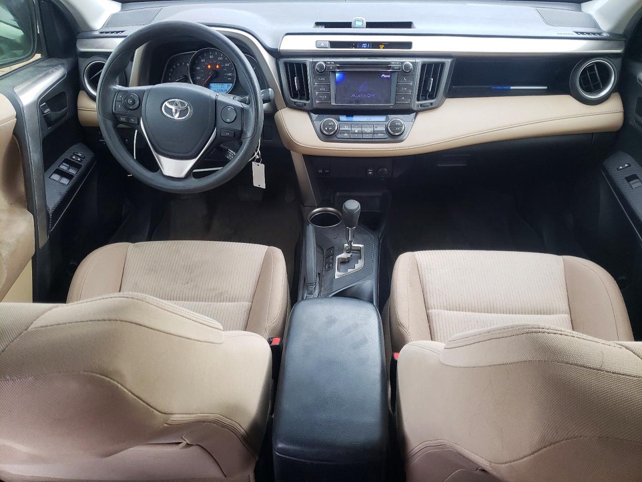 2013 TOYOTA RAV4 XLE photo 8