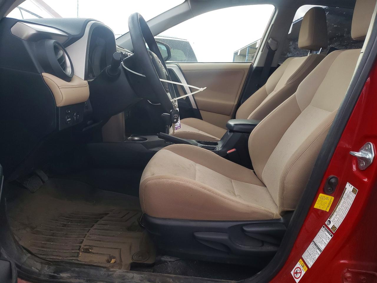 2013 TOYOTA RAV4 XLE photo 7