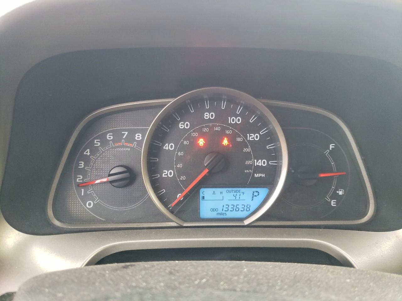 2013 TOYOTA RAV4 XLE photo 9