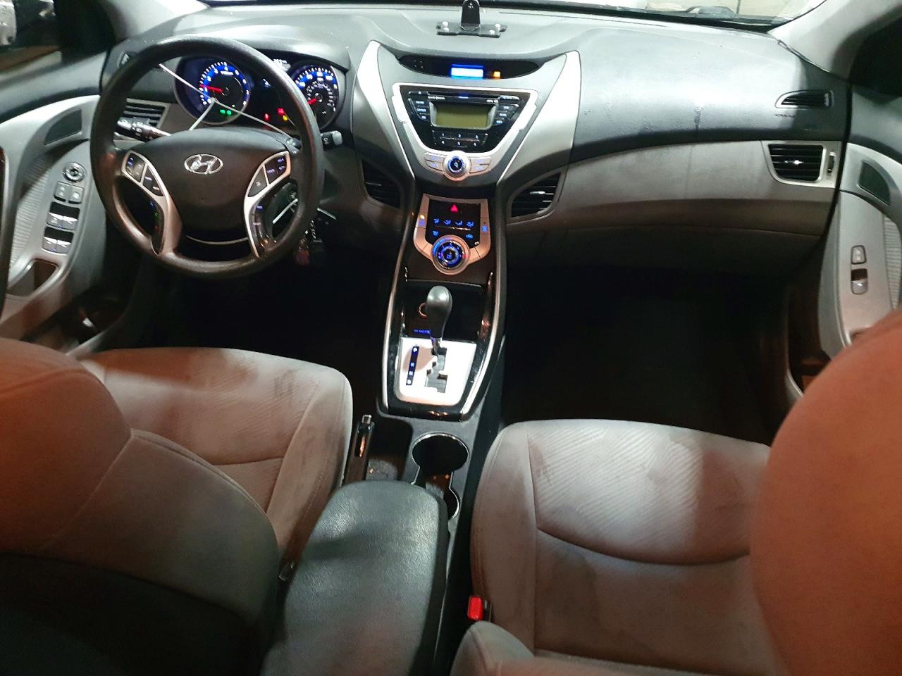 2012 HYUNDAI ELANTRA GLS photo 8