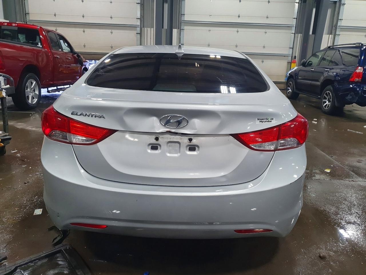 2012 HYUNDAI ELANTRA GLS photo 6