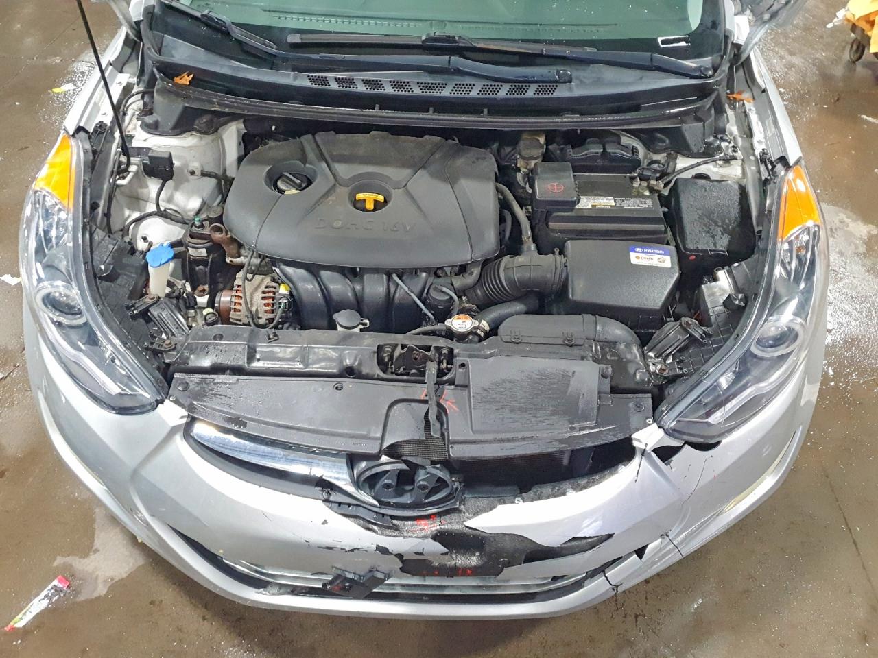 2012 HYUNDAI ELANTRA GLS photo 11