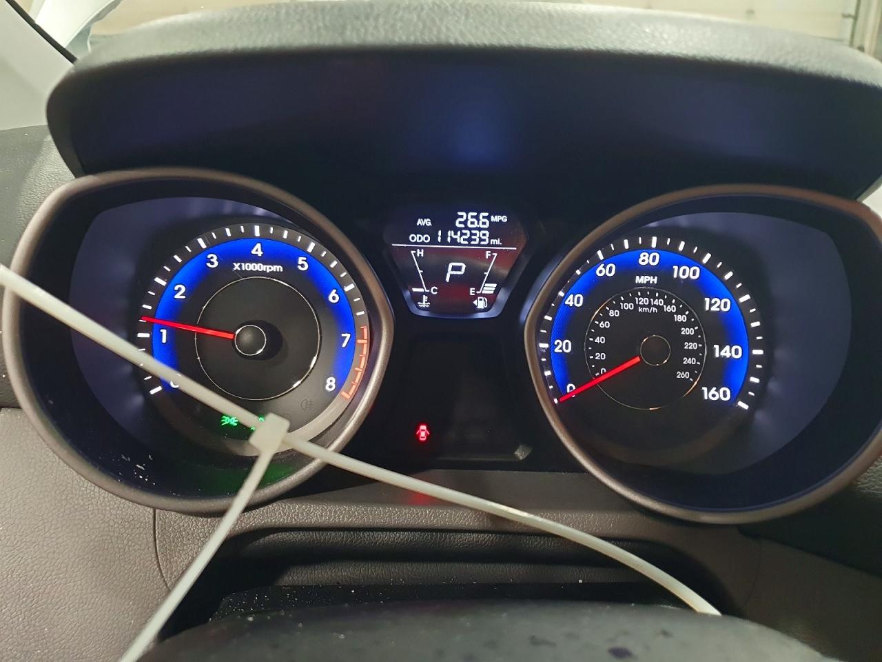 2012 HYUNDAI ELANTRA GLS photo 9