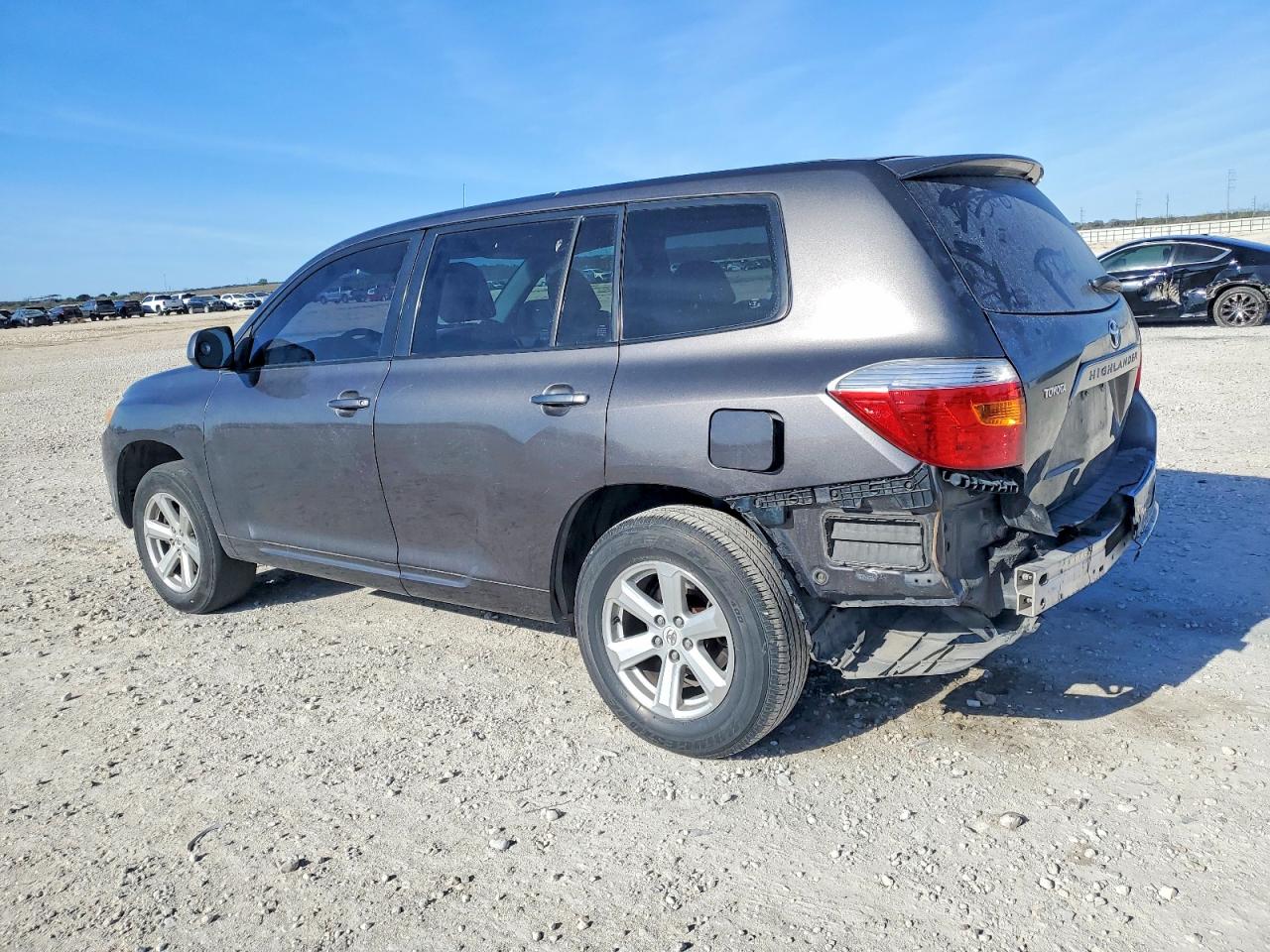 2009 TOYOTA HIGHLANDER photo 2