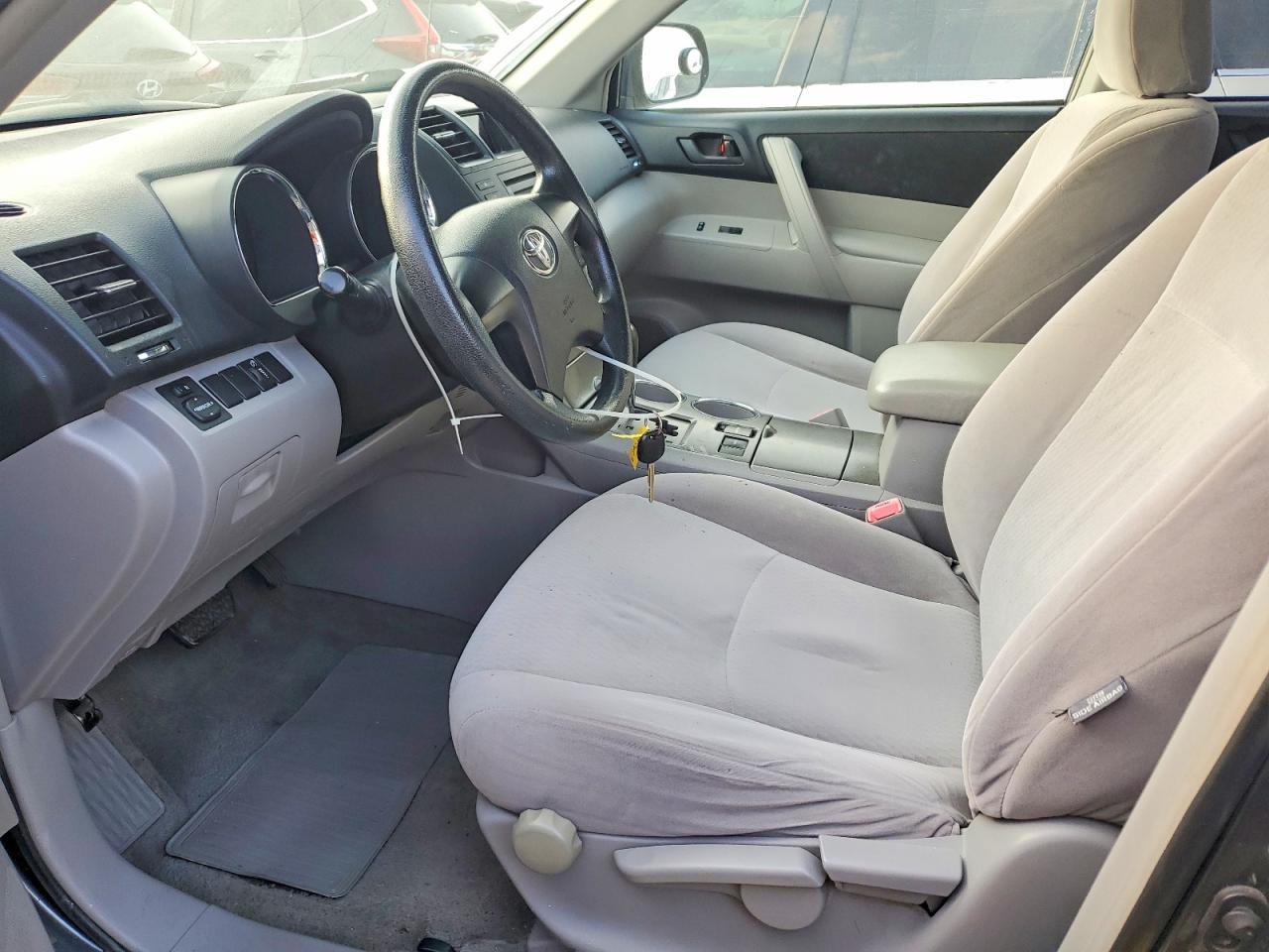 2009 TOYOTA HIGHLANDER photo 7