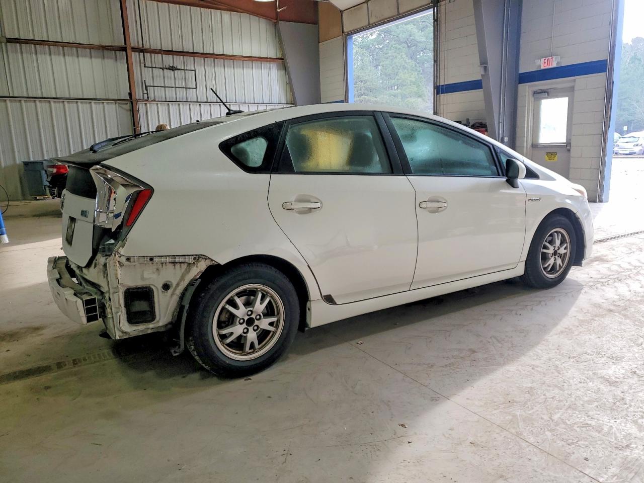 2010 TOYOTA PRIUS photo 5