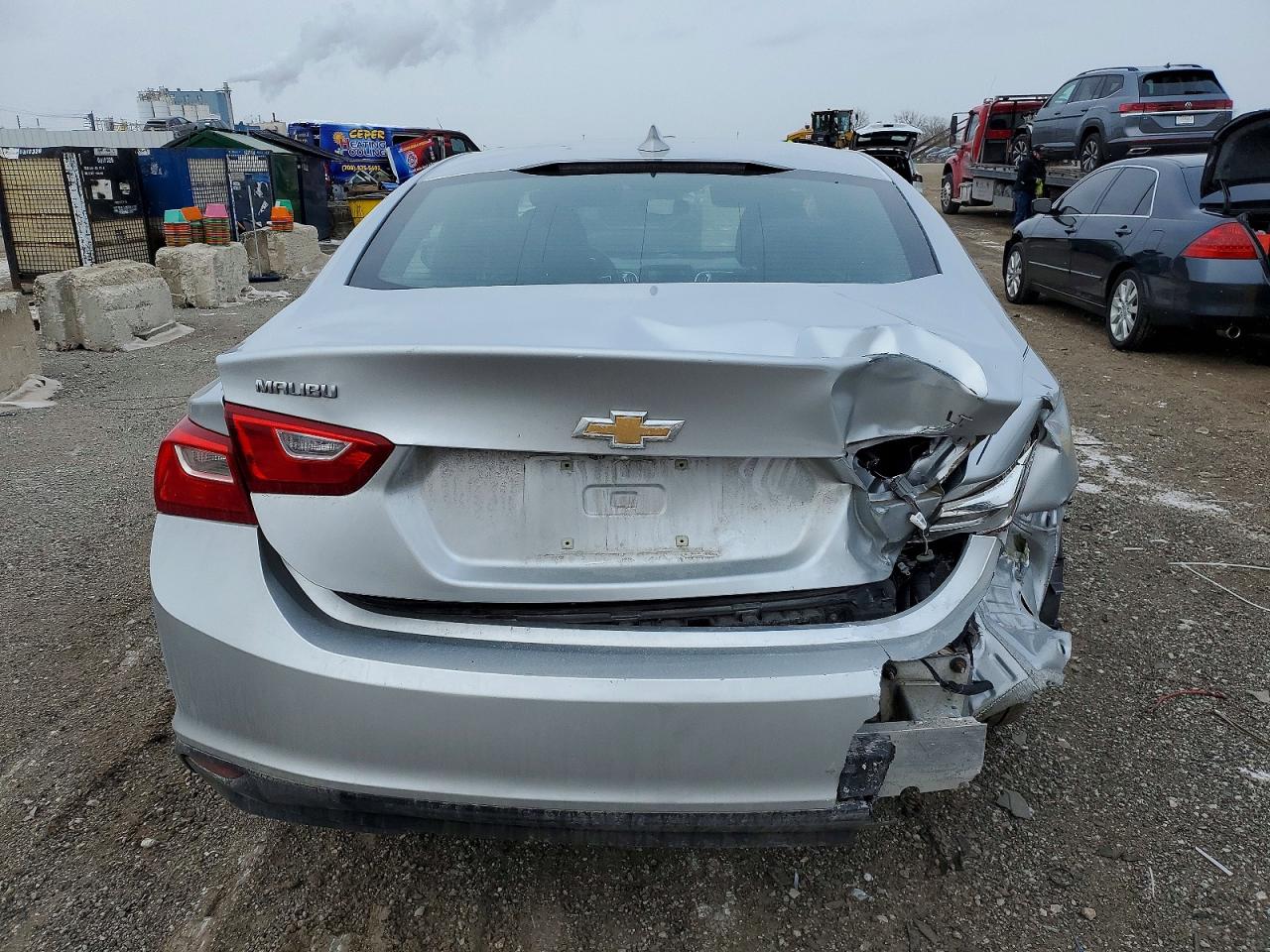 2017 CHEVROLET MALIBU LT photo 6