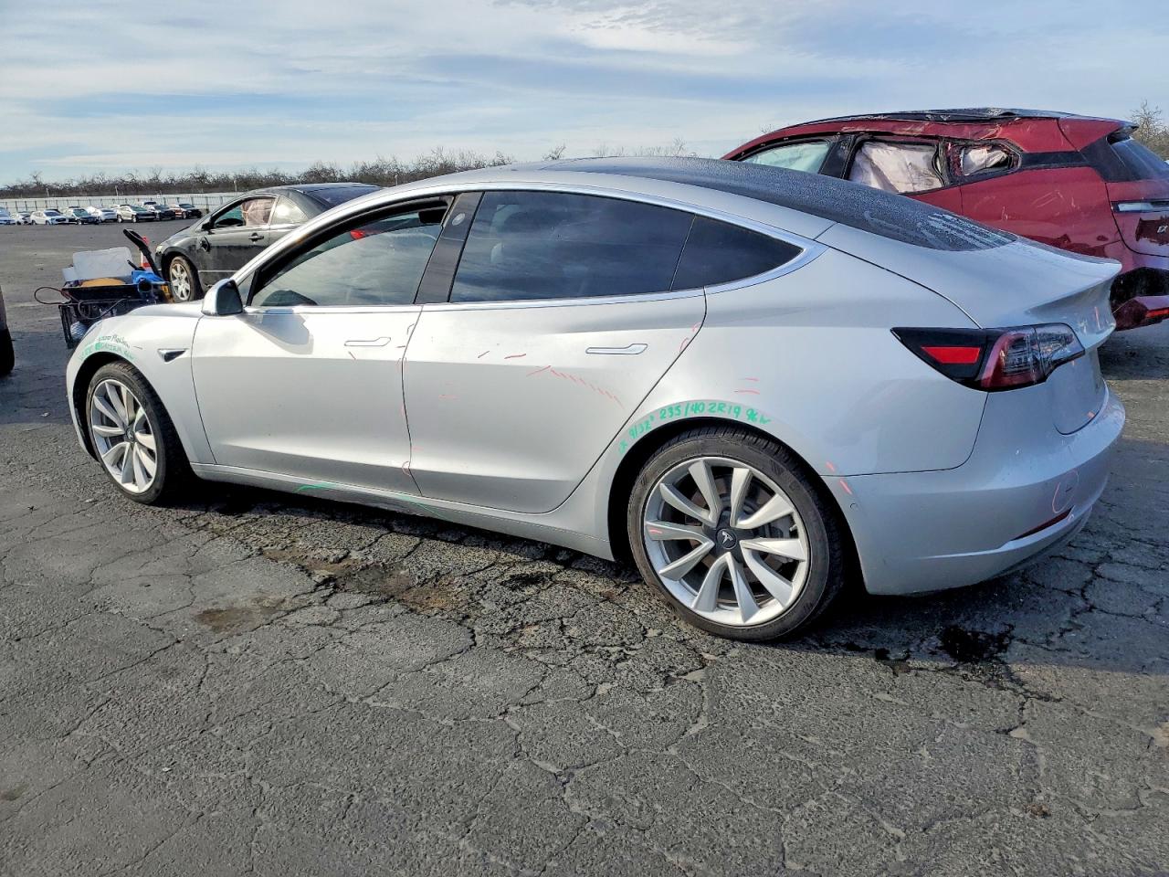 2018 TESLA MODEL 3 photo 3