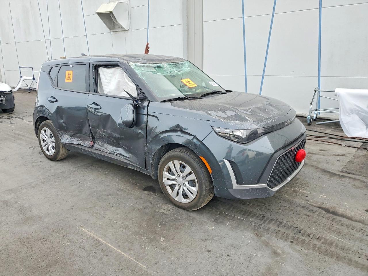 2025 KIA SOUL LX photo 7