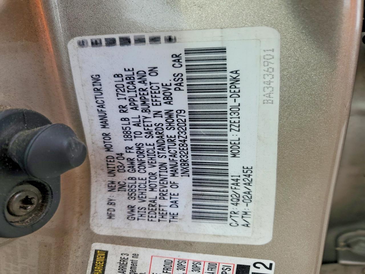2004 TOYOTA COROLLA CE photo 34