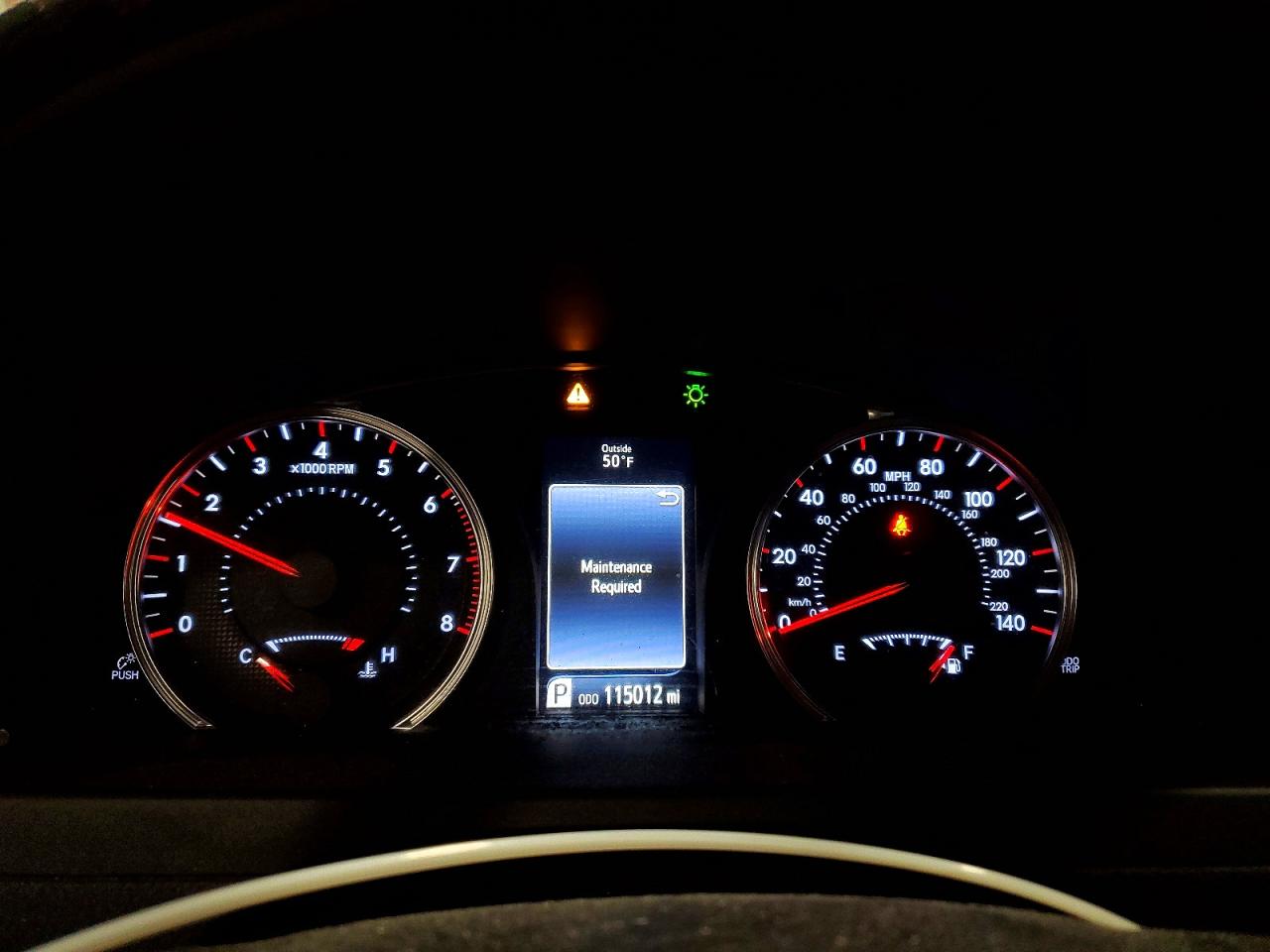 2015 TOYOTA CAMRY LE photo 9