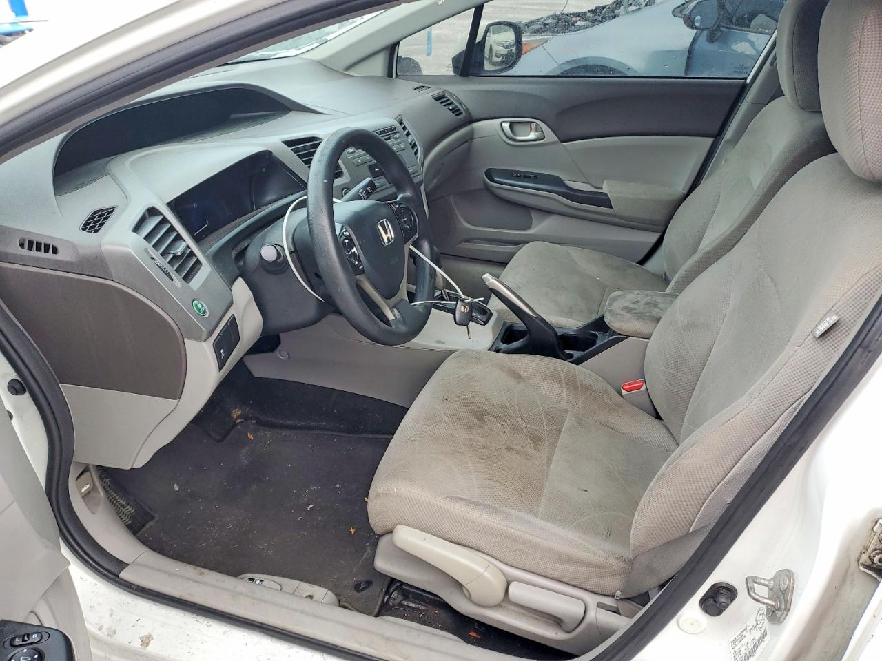 2012 HONDA CIVIC LX photo 7