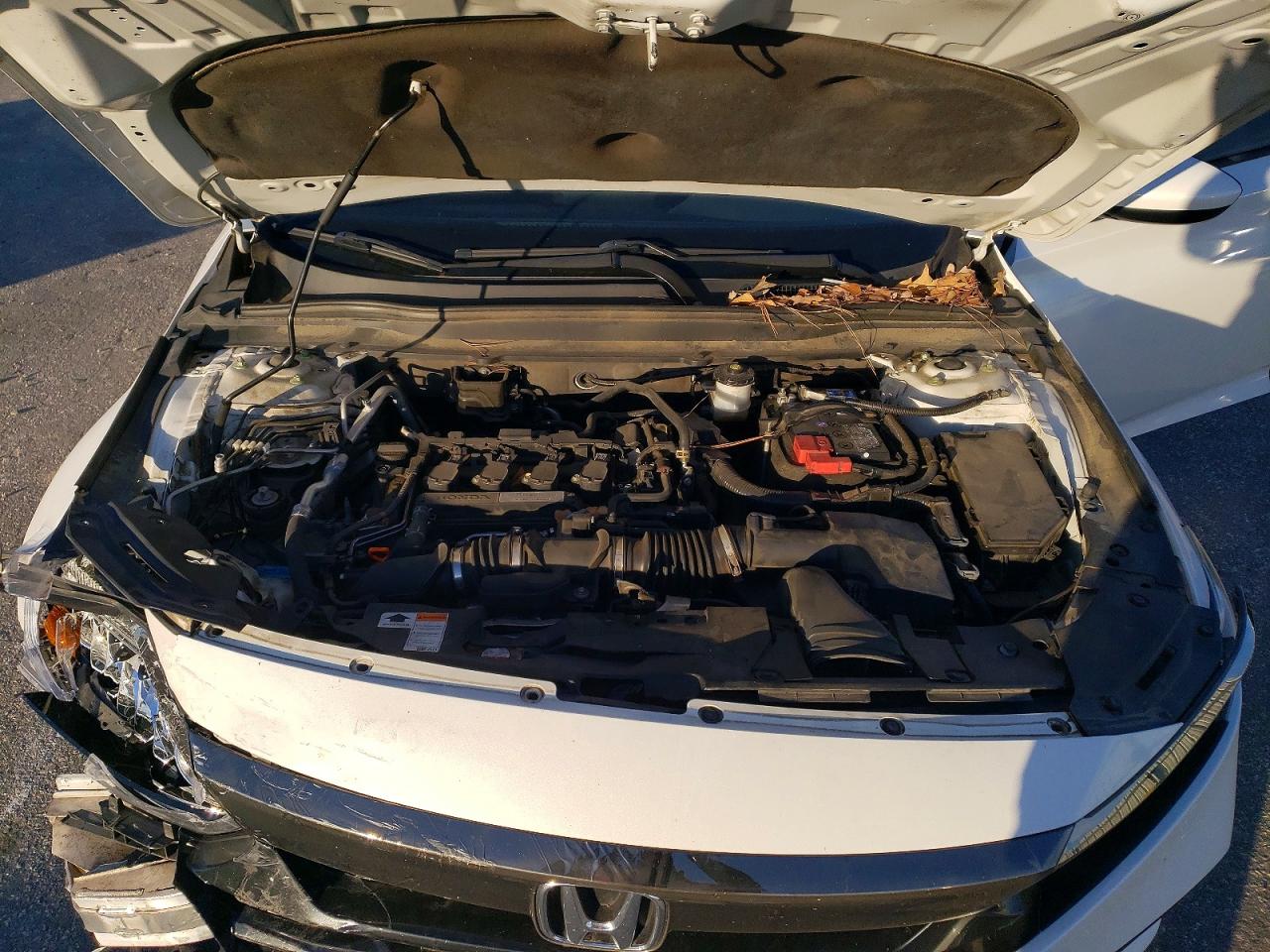 2018 HONDA ACCORD SPORT photo 11