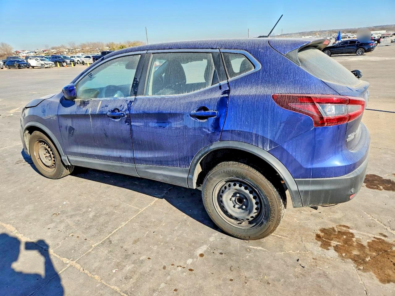 2020 NISSAN ROGUE SPORT S photo 2