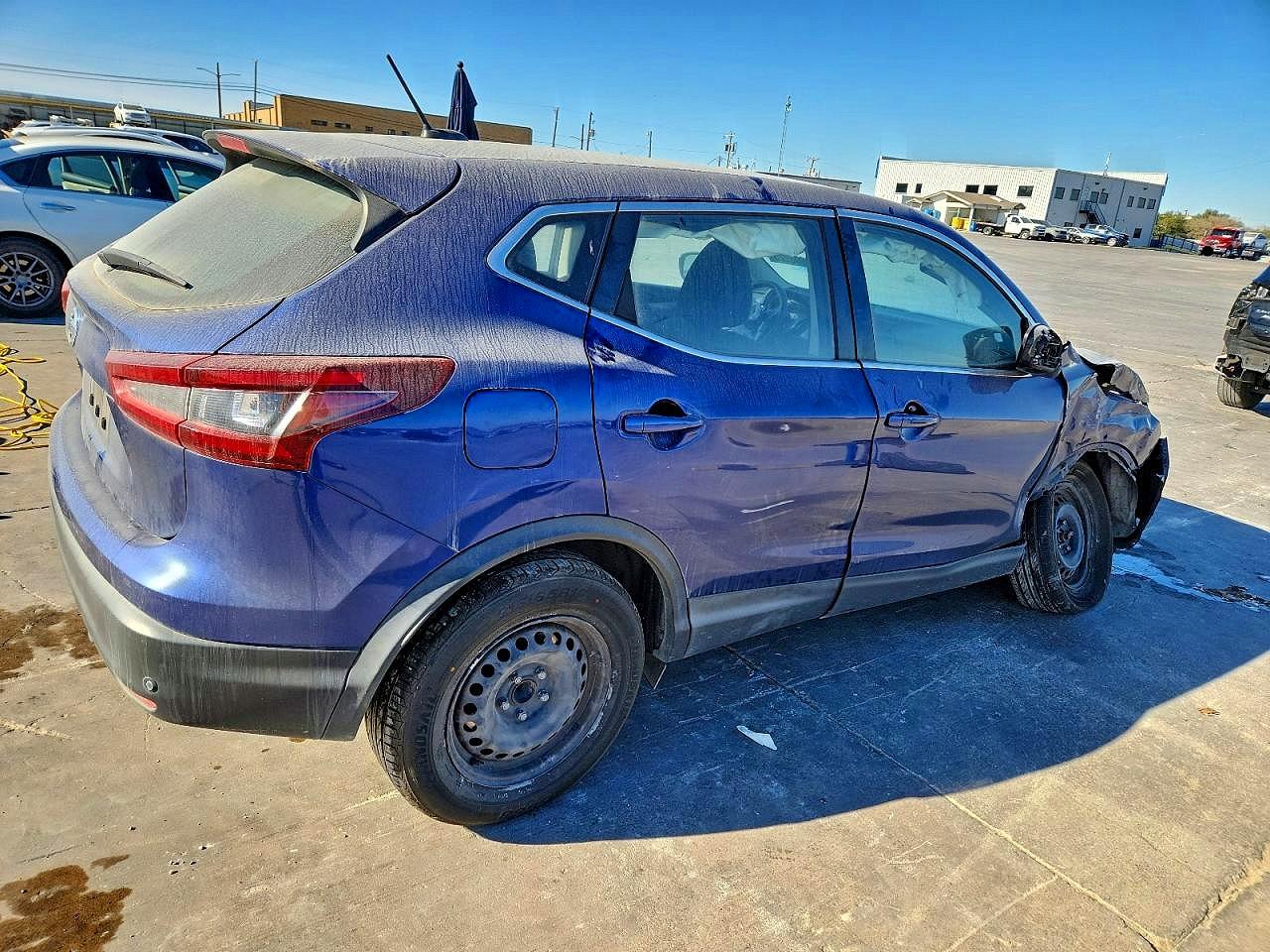 2020 NISSAN ROGUE SPORT S photo 3