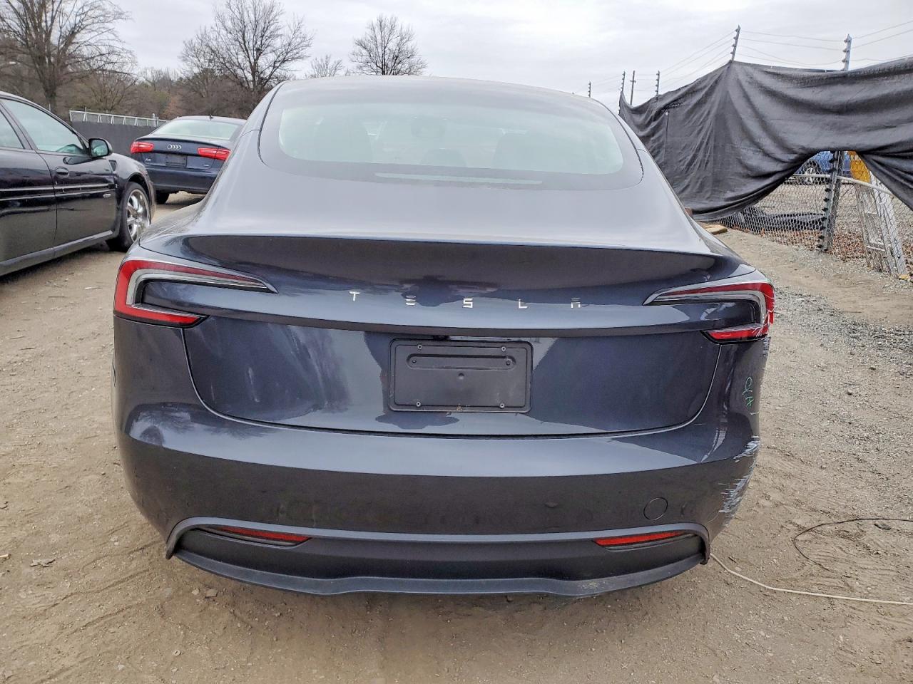 2024 TESLA MODEL 3 photo 6
