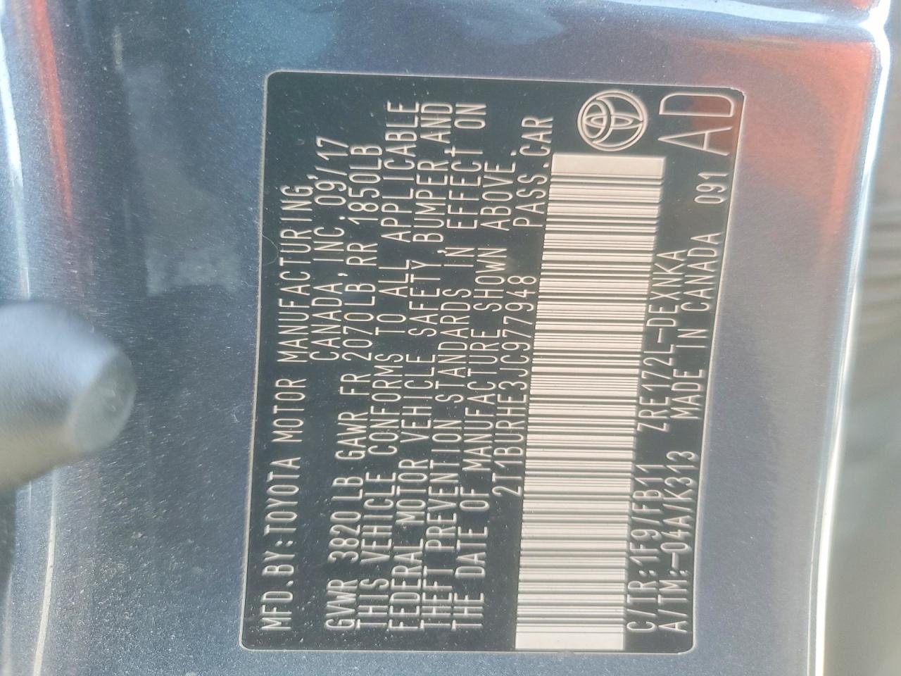 2018 TOYOTA COROLLA LE photo 12