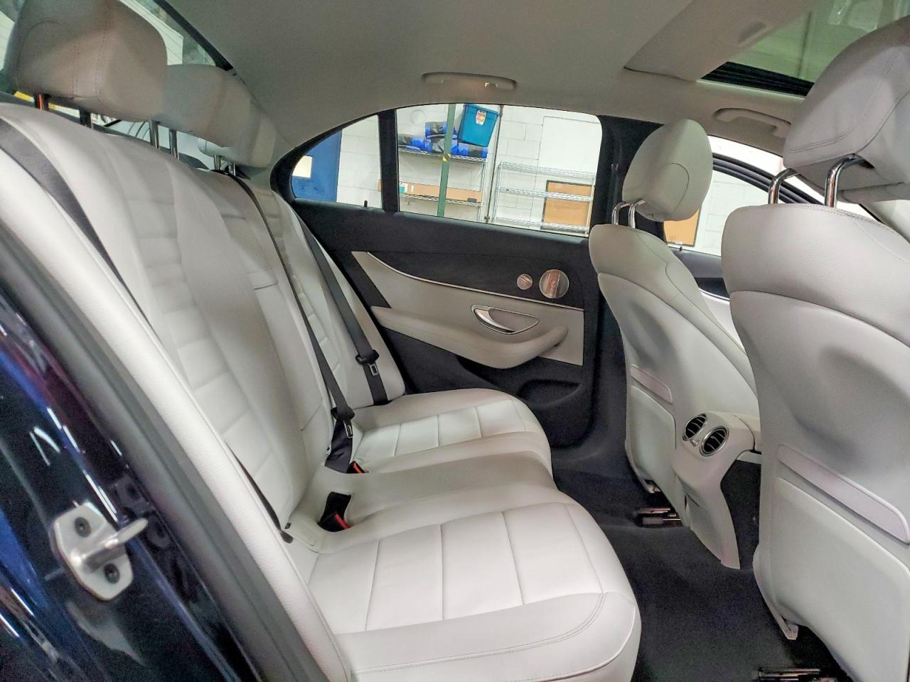 2022 MERCEDES-BENZ E 350 4MATIC photo 10