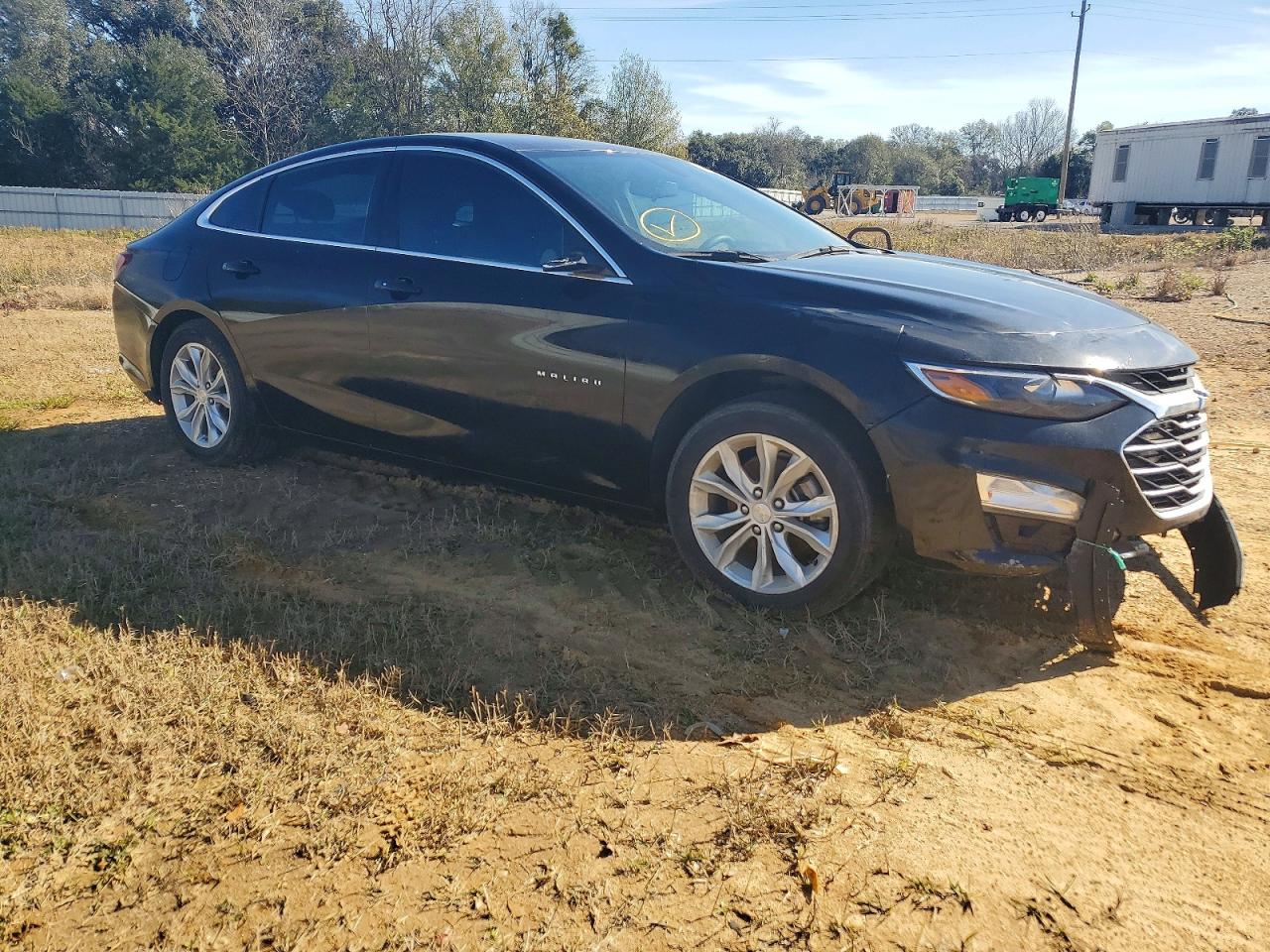 2020 CHEVROLET MALIBU LT photo 4