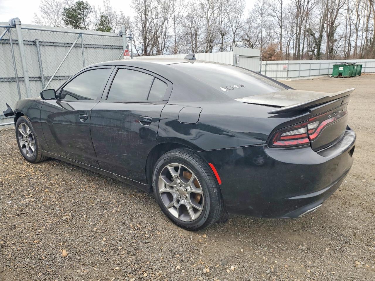2016 DODGE CHARGER SXT photo 2