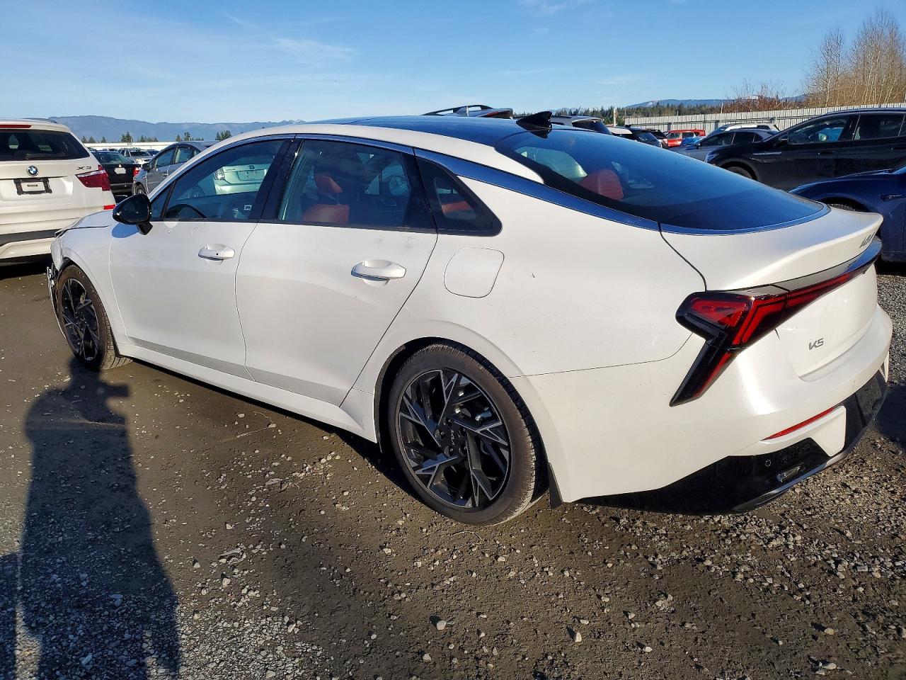 2025 KIA K5 GT-LINE photo 2