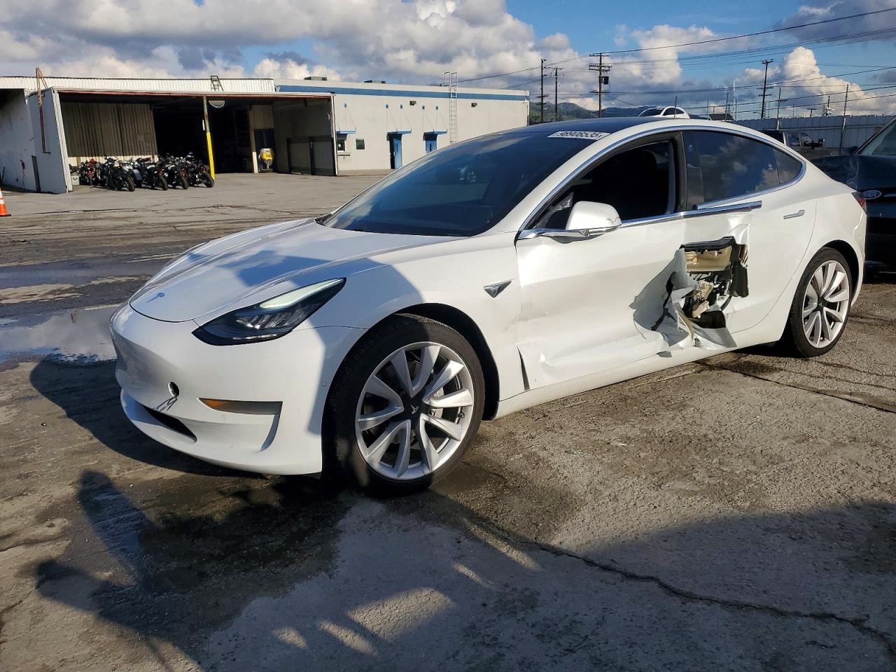 2020 TESLA MODEL 3
