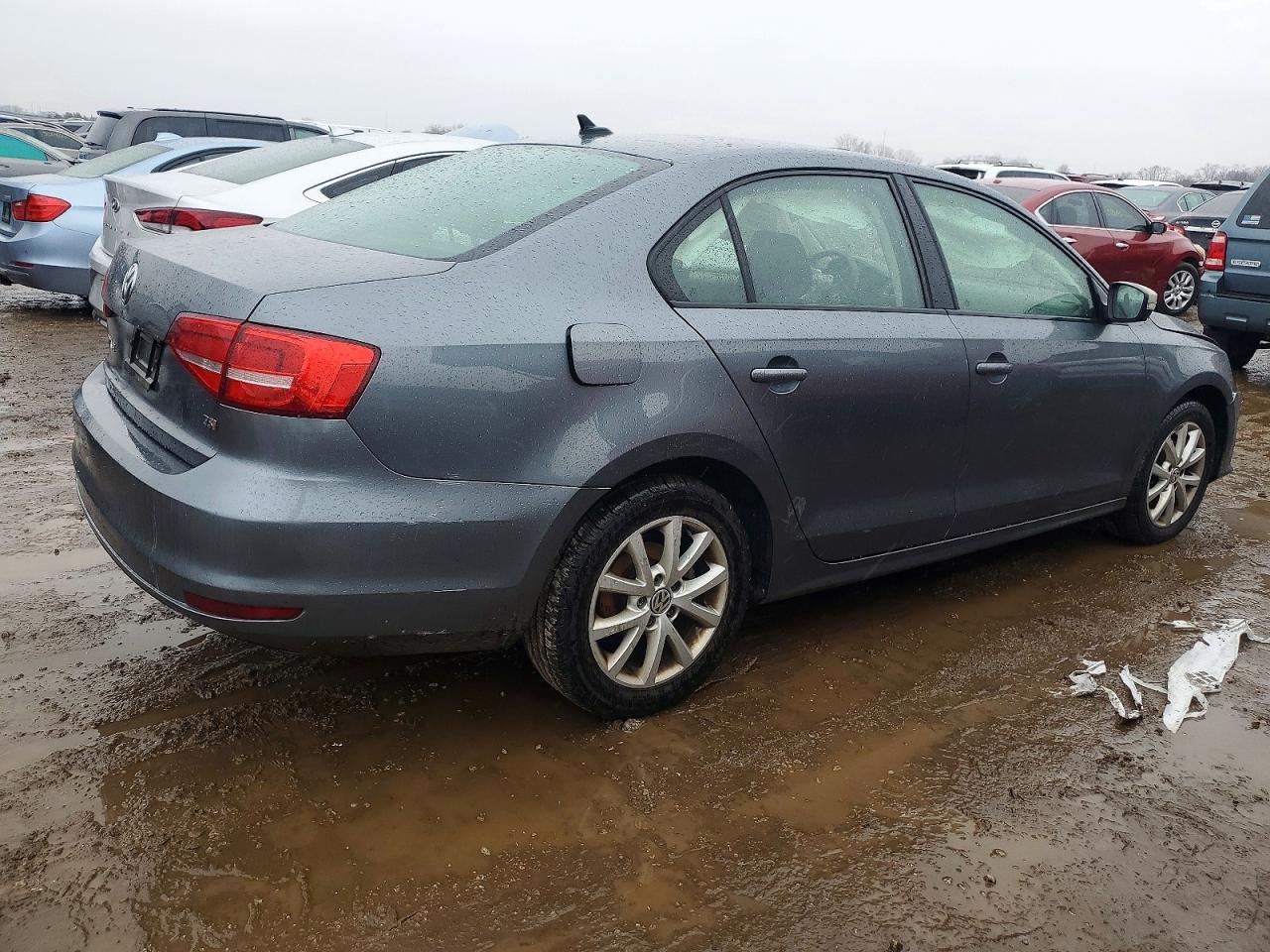 2015 VOLKSWAGEN JETTA SE photo 3