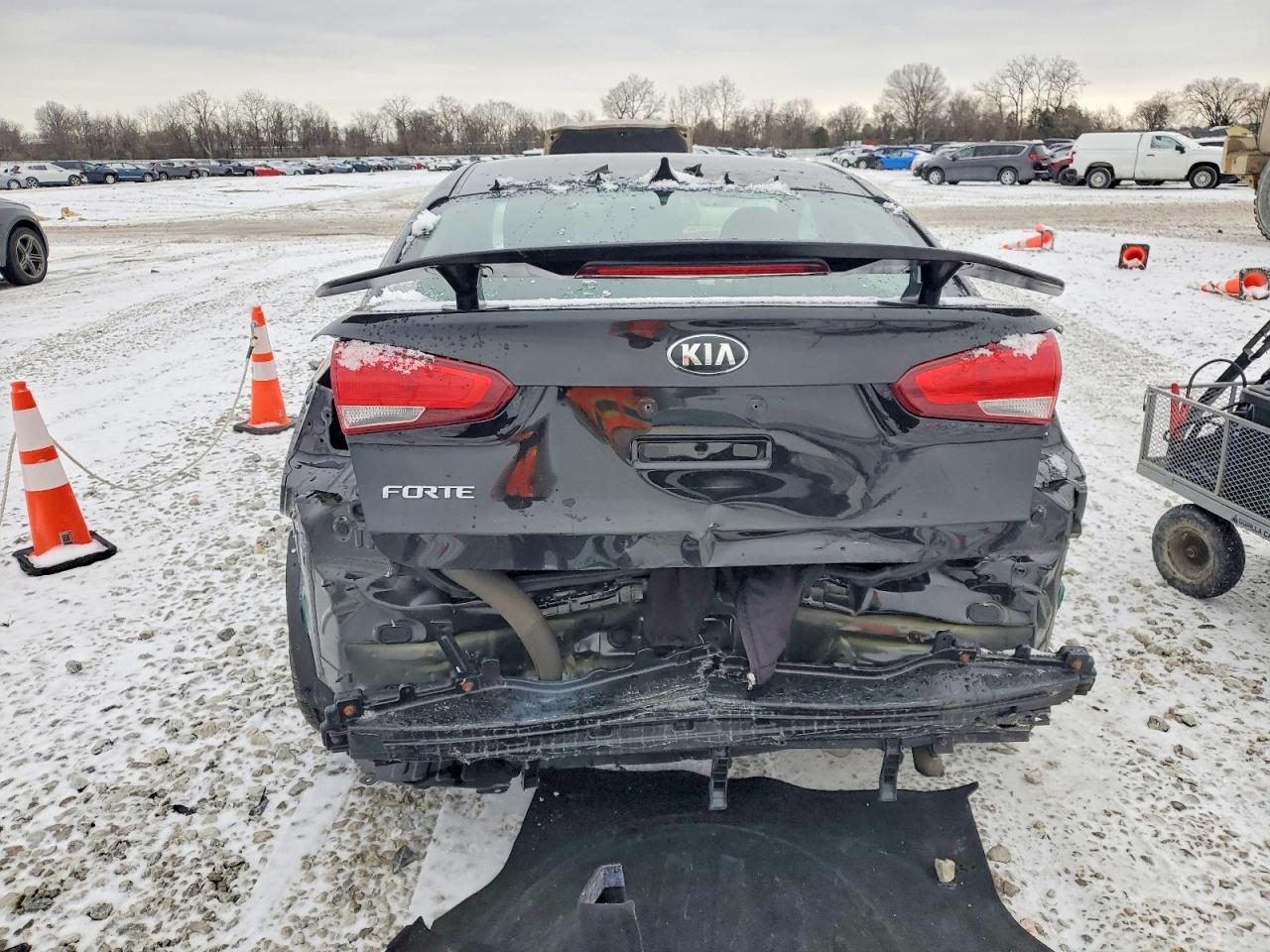 2017 KIA FORTE LX photo 6