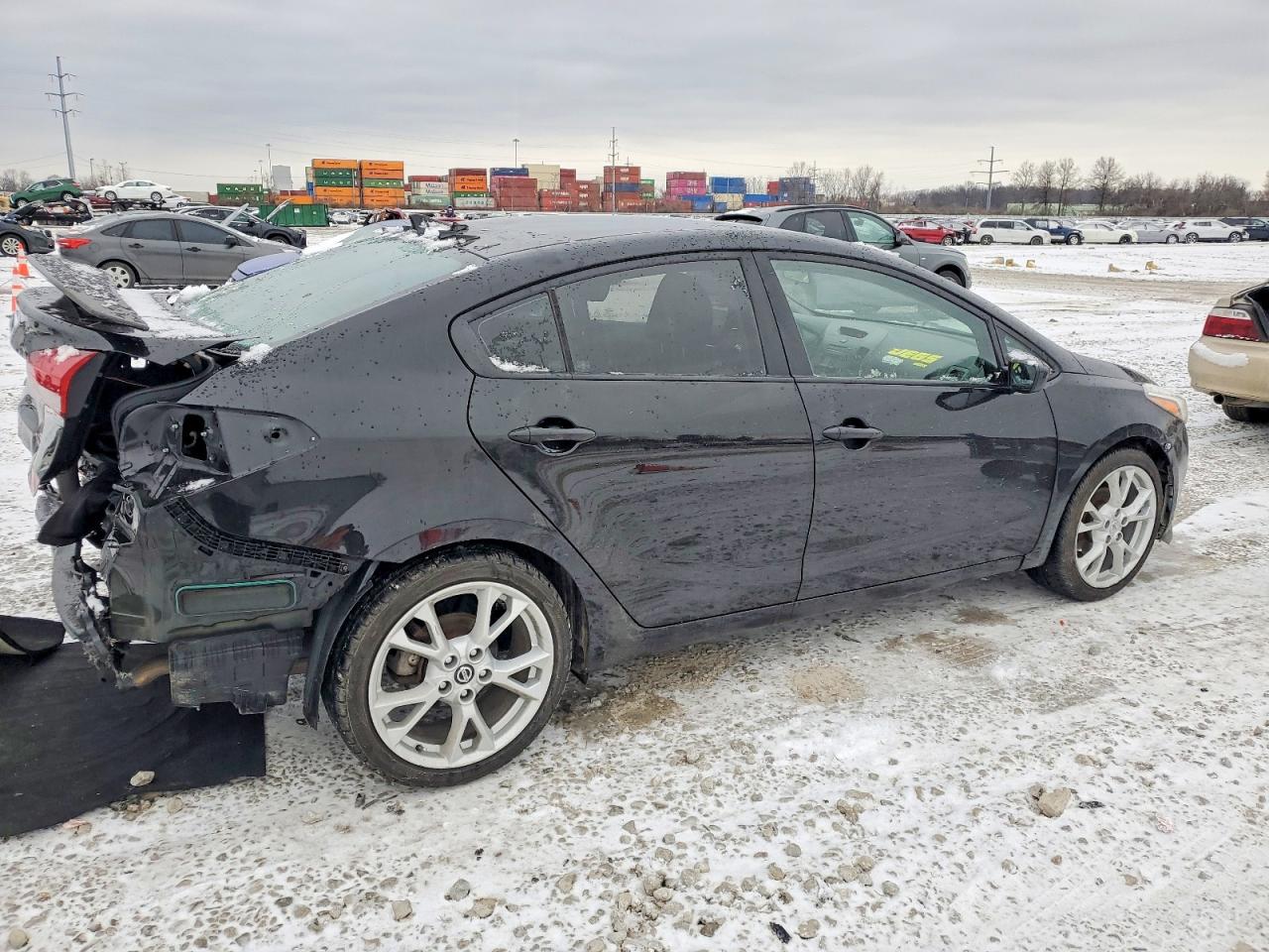 2017 KIA FORTE LX photo 3