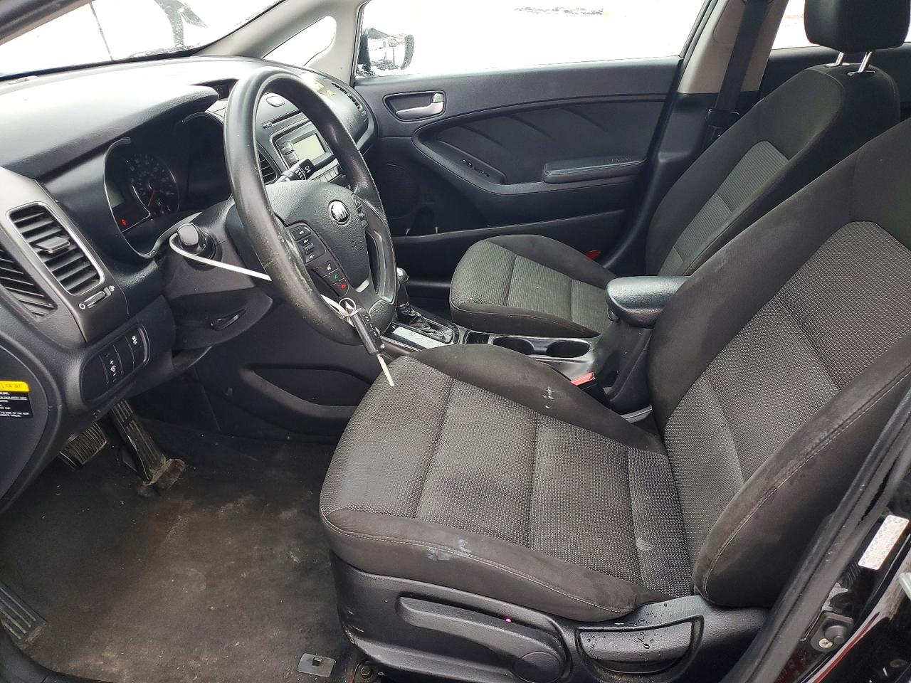 2017 KIA FORTE LX photo 7
