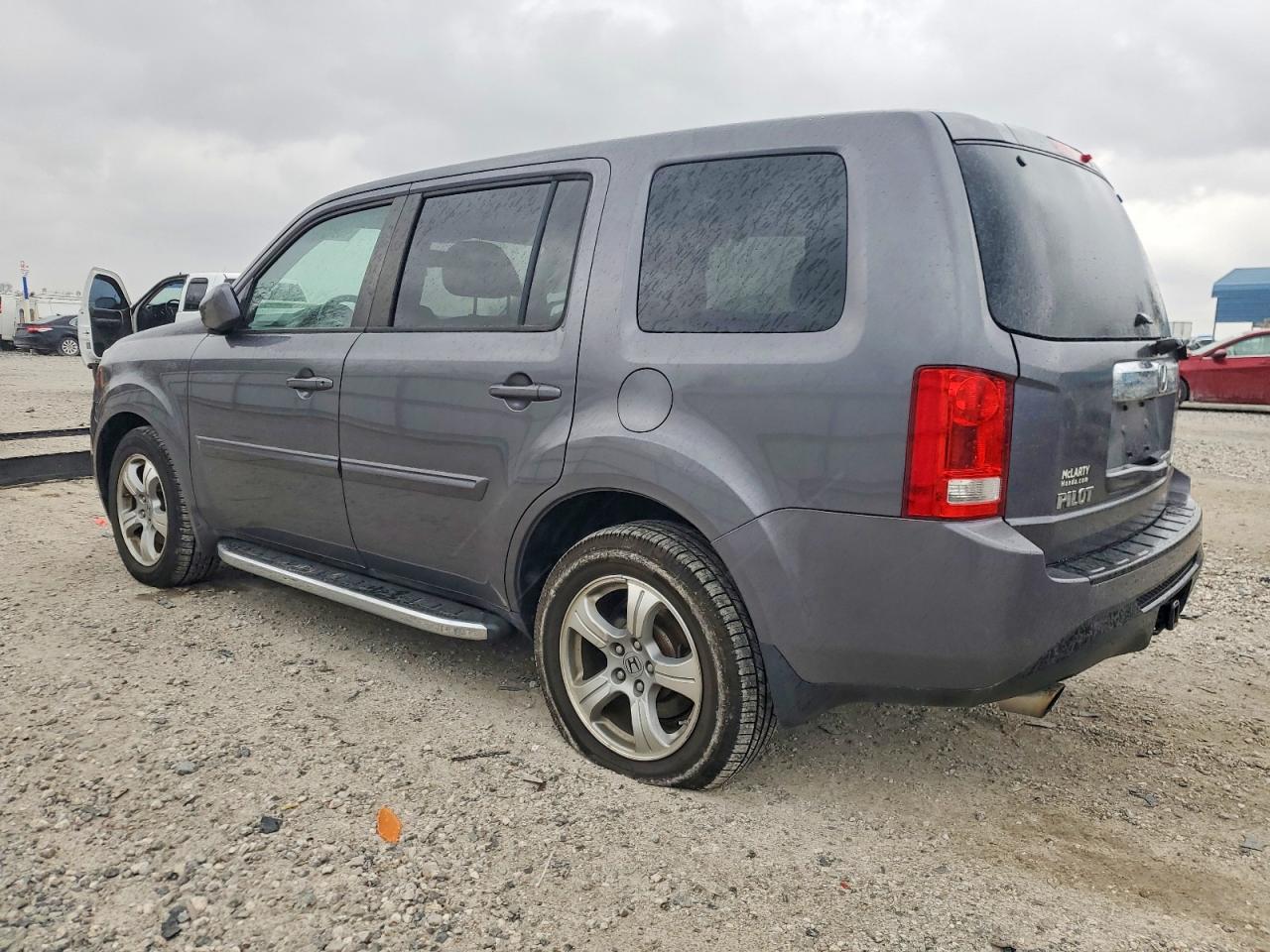2015 HONDA PILOT EXL photo 3