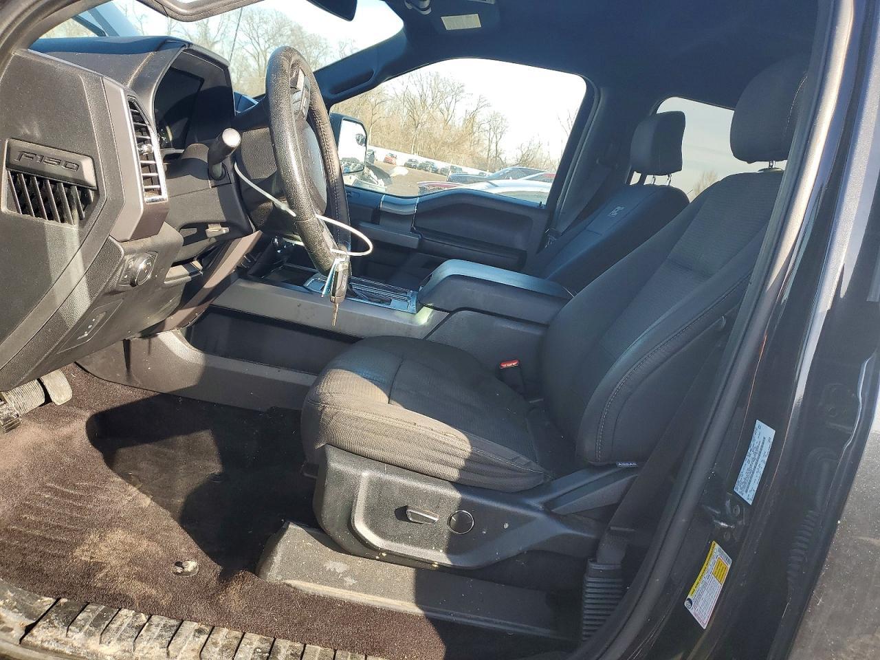 2015 FORD F150 SUPERCREW photo 13