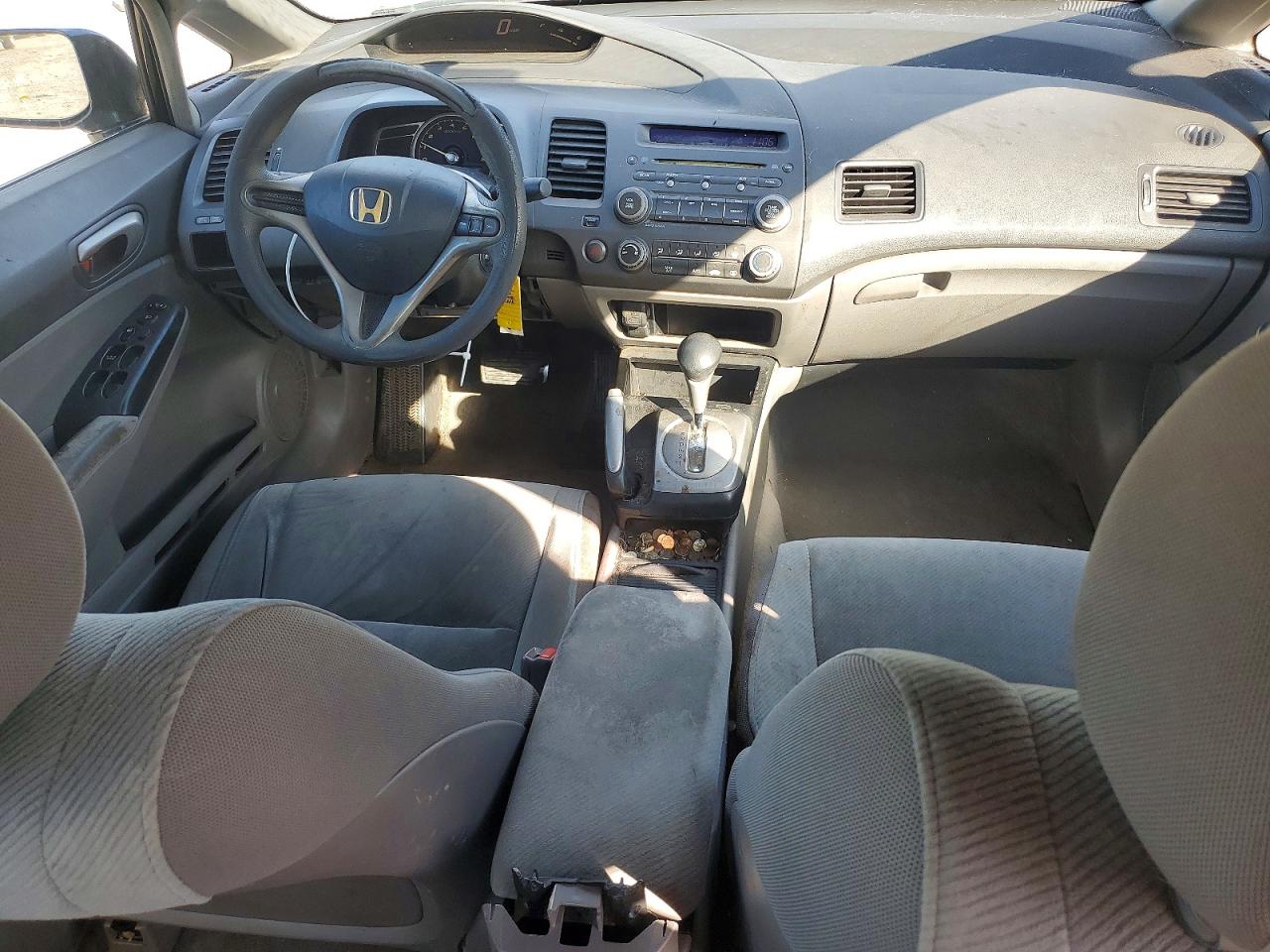 2010 HONDA CIVIC LX photo 8