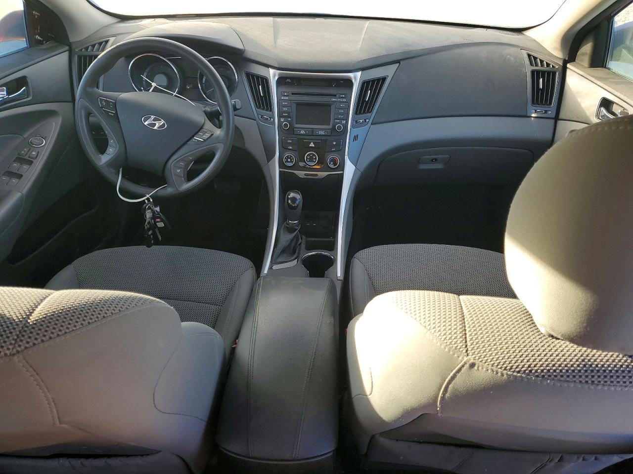 2014 HYUNDAI SONATA GLS photo 8