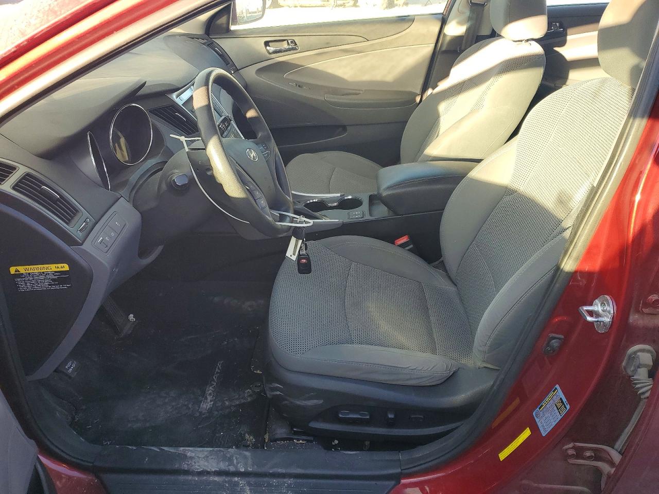 2014 HYUNDAI SONATA GLS photo 7